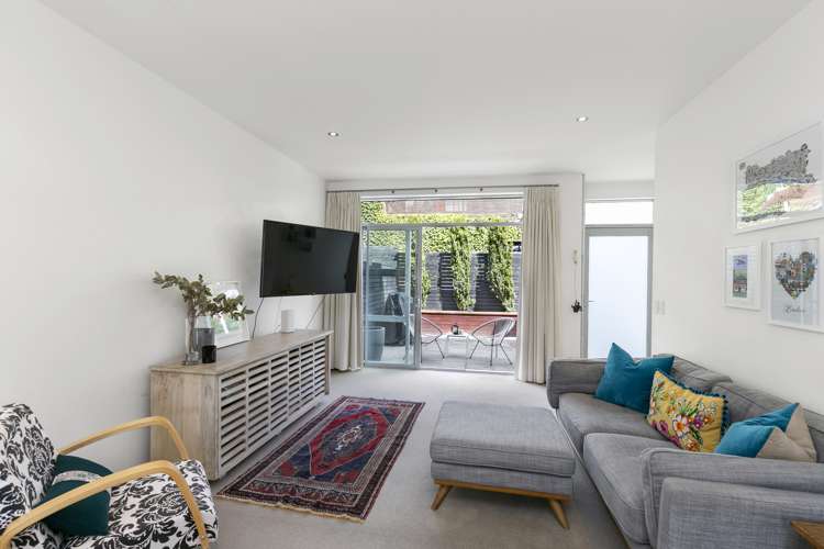 13 Tiketike Way Brooklyn_6