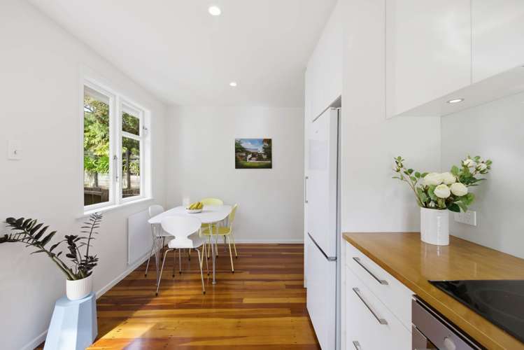 2/8 Arahoe Road New Lynn_15