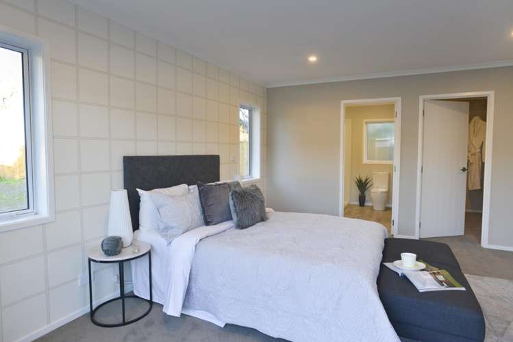 409 High Street South Carterton_9