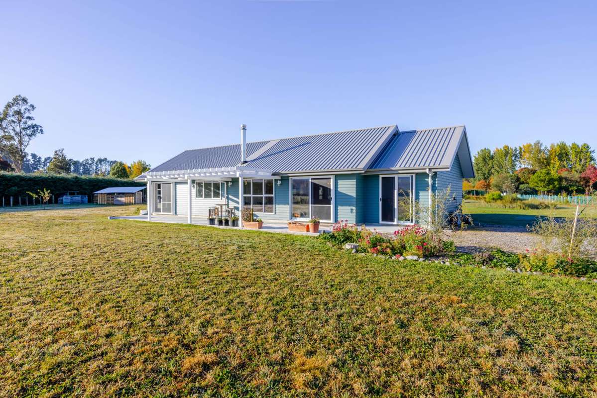 742b River Road_2