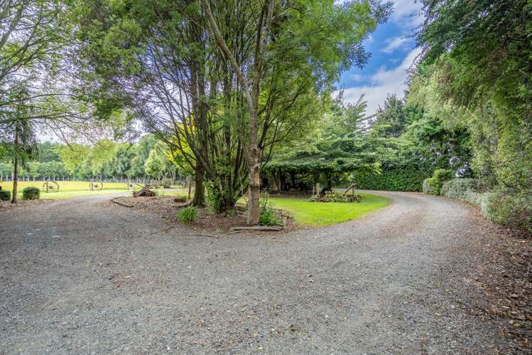 286 Bay Road West Plains_31