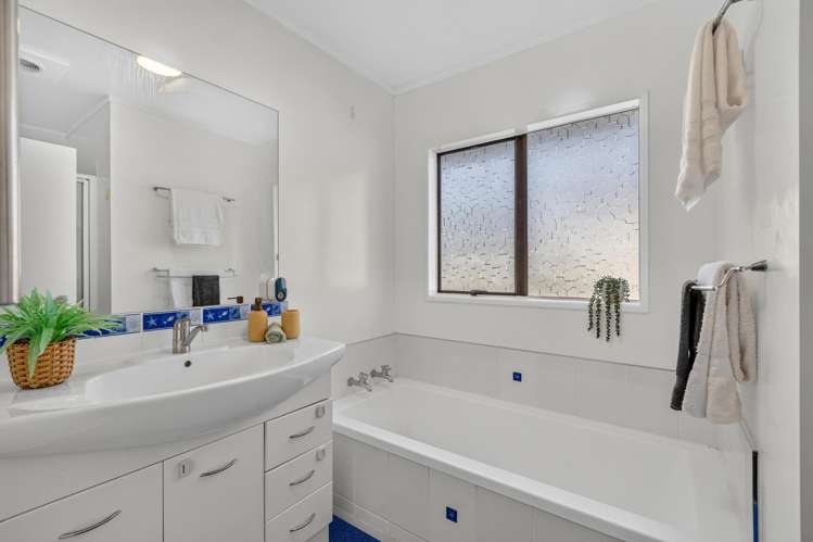 18 Knightsbridge Place Dinsdale_10