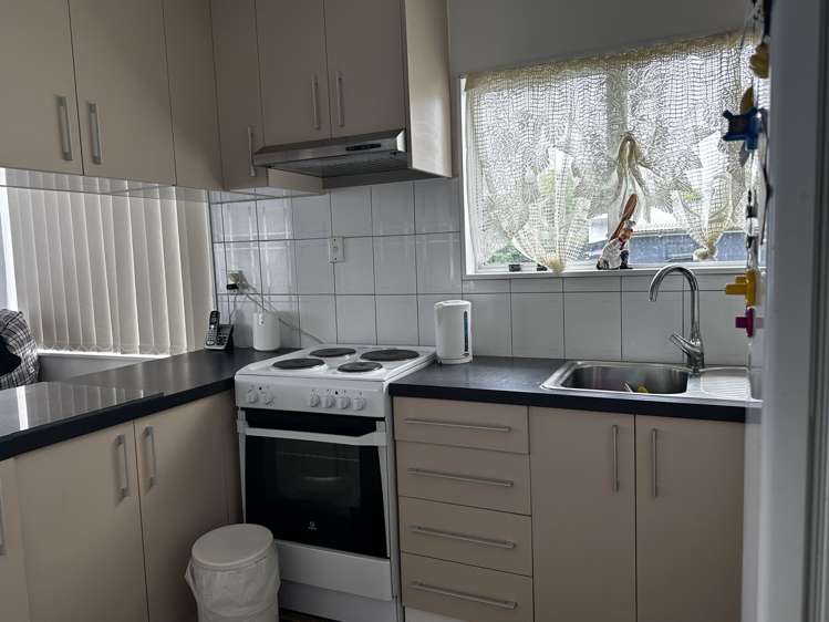 2/3 Arthur Road Hillpark_4