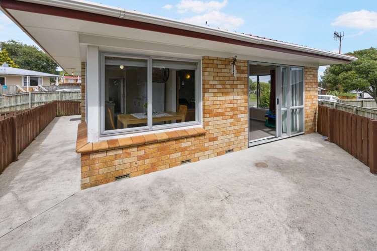 8 Elliott Crescent Owhata_5