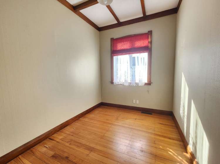 56 Ngataringa Road 1611_12