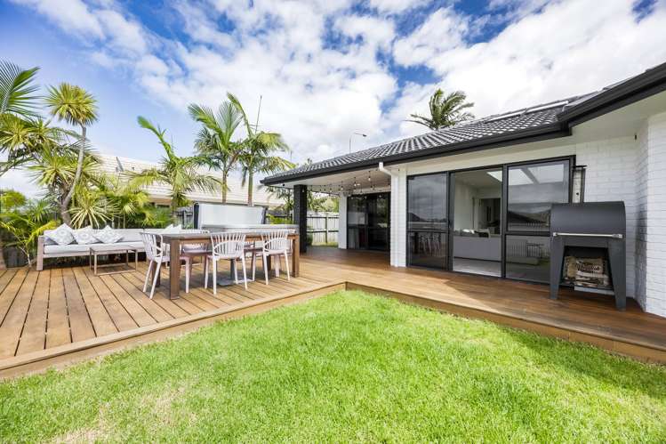 36 Kath Hopper Drive Orewa_15