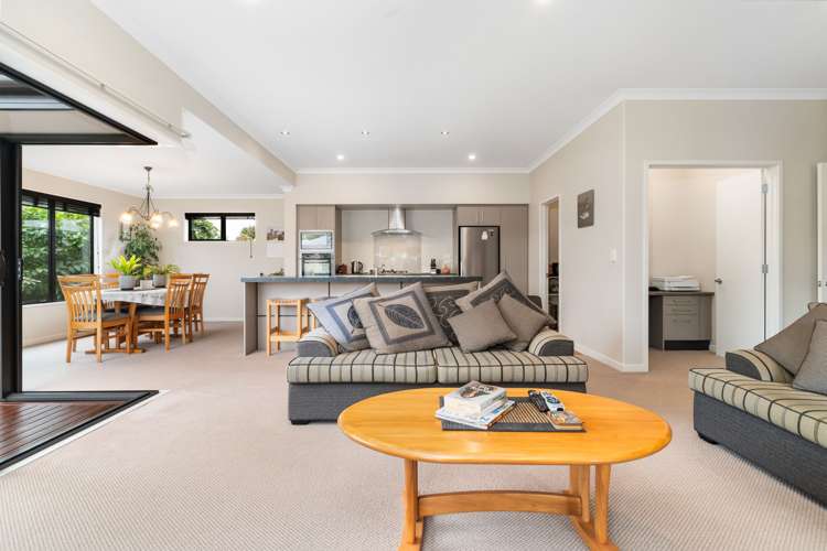 37 Brookwater Avenue Northwood_17