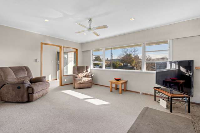 6 Hobson Place Solway_2