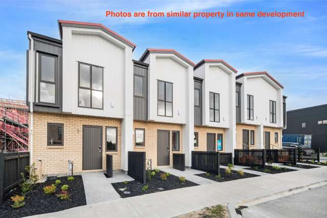 16 Papatahi Lane Flat Bush_4