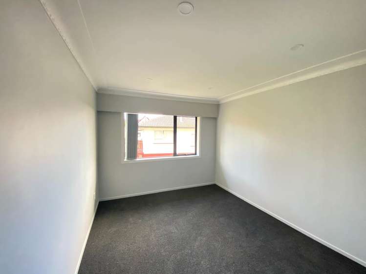 41 Charntay Avenue Clover Park_5