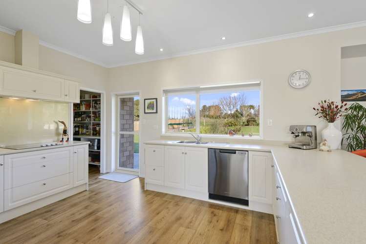 127 Summerhill Road Cust_11