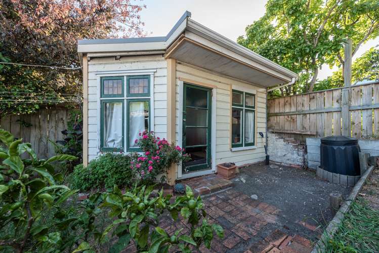 4 Moir Street Mount Victoria_13