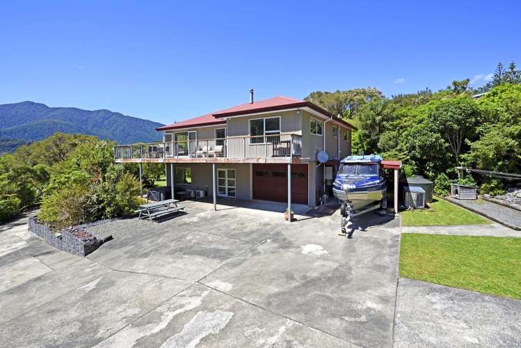 3218 Archers Road Marlborough Sounds_29