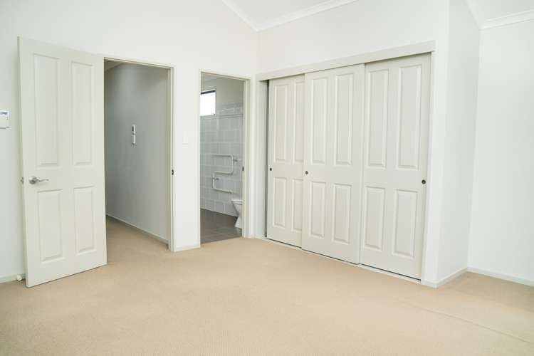 37 Peninsula Road Mangere_8