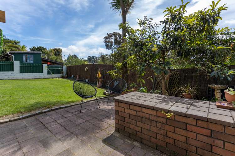 13 Bellringer Road Massey_33