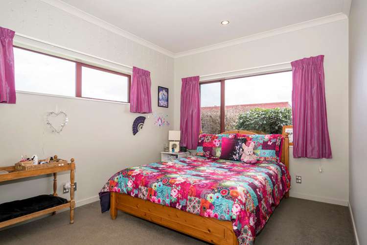 10 Mulholland Drive Darfield_12