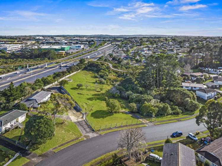 5, 7, 9, 11 and 13 Holmes Drive West Harbour_8