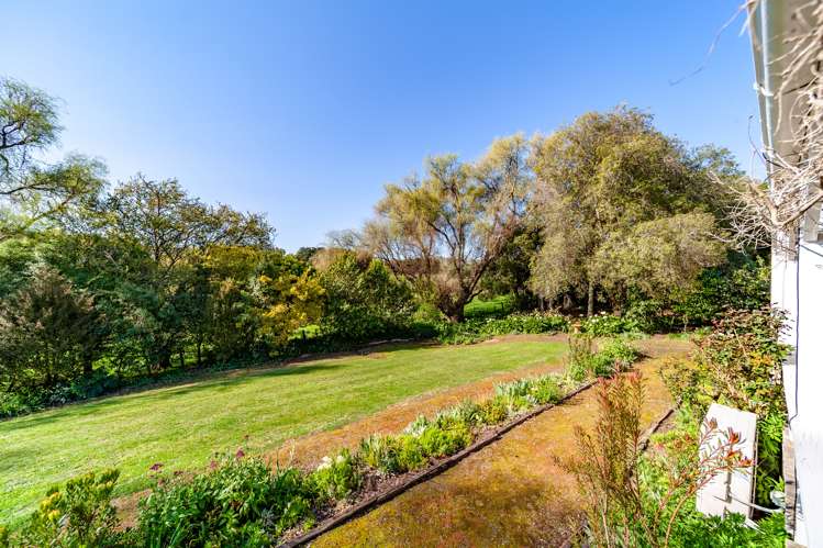 683 Atua Road Elsthorpe_19