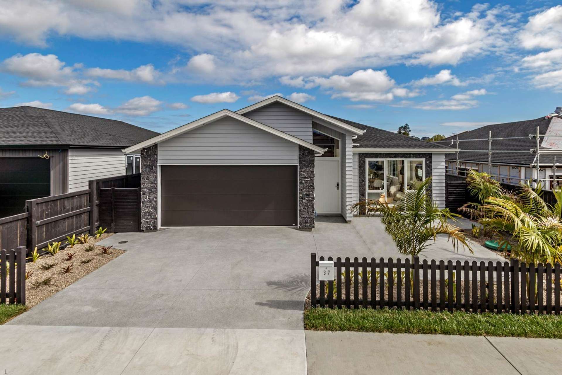 37 Tipu Crescent Wainui_0