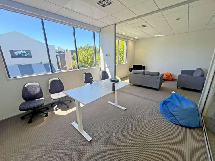 Unit H2/277 Te Irirangi Drive Flat Bush_3