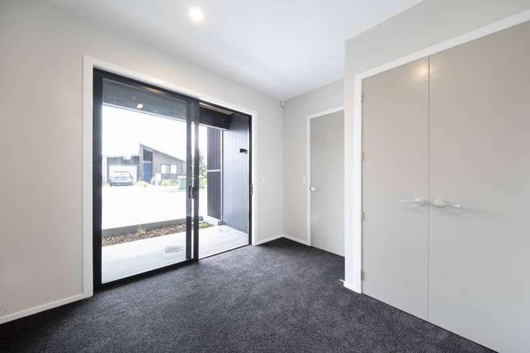 71 Bomb Point Drive Hobsonville_14