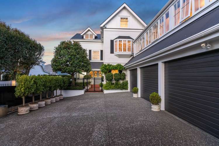 11 Kitchener Road Takapuna_25