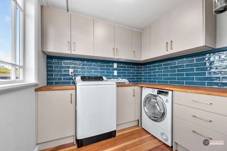 24 Collins Street Petone_11