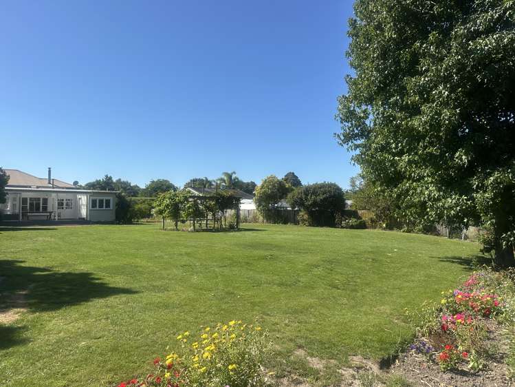 12 Pine Street Mangapapa_37