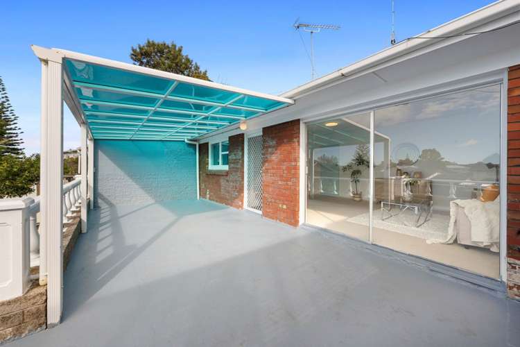 2/133 Ennis Avenue Pakuranga Heights_11