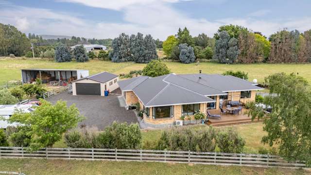 Central Wairarapa Lifestyle in Carters Line