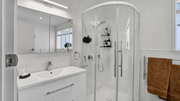 13B Hine Street New Plymouth Central_13