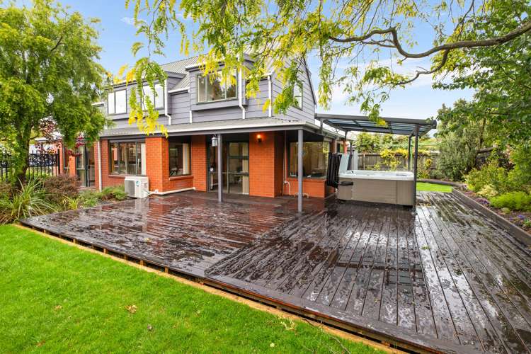 82 Chartwell Street Burwood_24