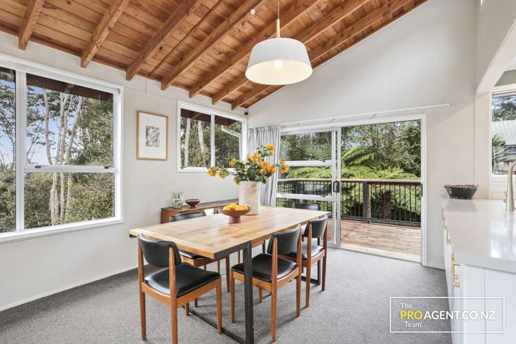 9 Karapiti Place Glen Eden_6