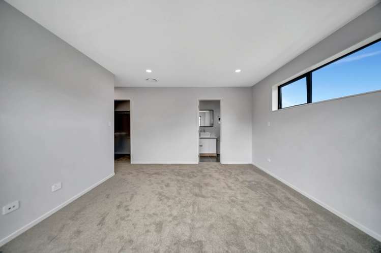3 Alluvial Street Flat Bush_22