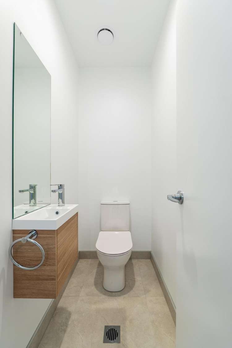 13 Karamu Street Flat Bush_19