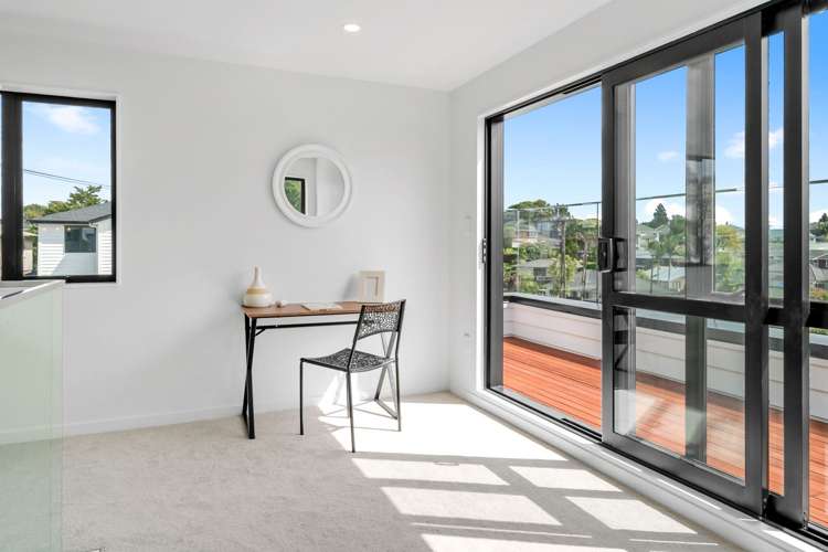 30 Windermere Crescent Blockhouse Bay_16