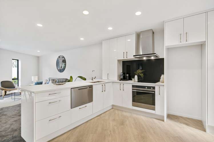 18/955 Mount Eden Road Three Kings_1