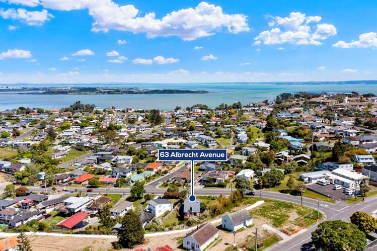 63 Albrecht Avenue Mount Roskill_2