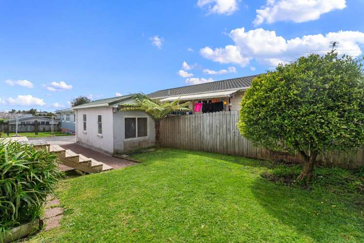3/56 Flanshaw Road Te Atatu South_17