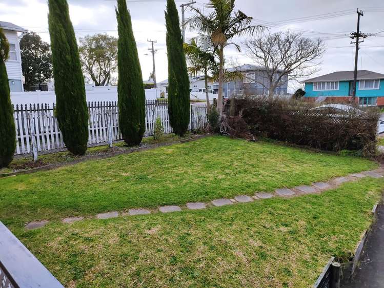 57 Methuen Road New Windsor_17