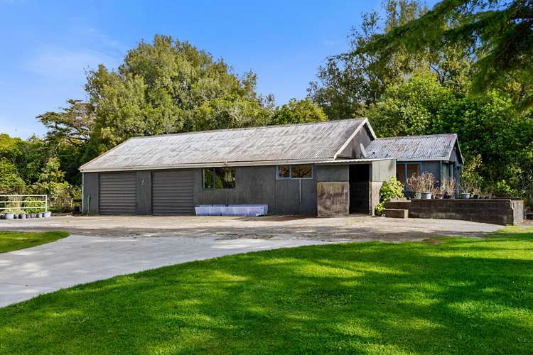 130 Cross Road Lepperton_17