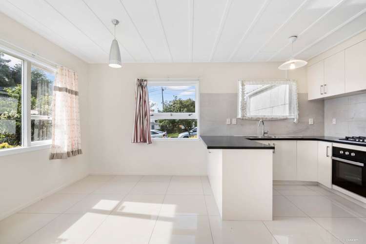 1l Green Road Panmure_6