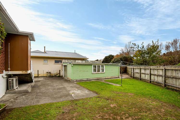 296 Main Road Tawa_19