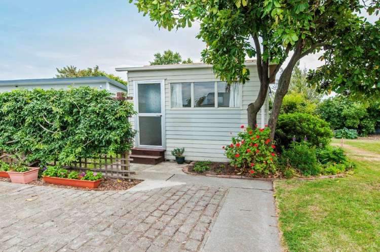 12 Lee Street Southbridge_14