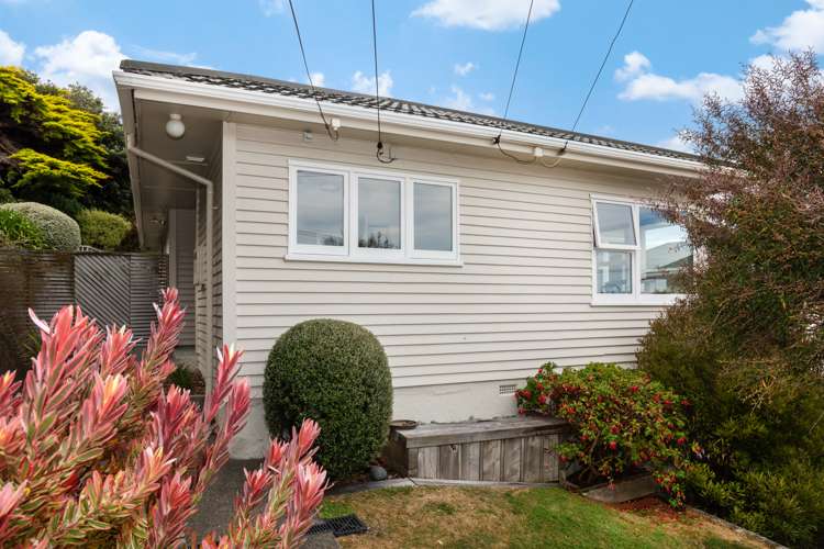 4 Mana View Road Paremata_16