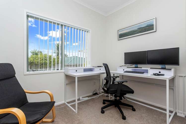 41 Robin Brooke Drive Flat Bush_10