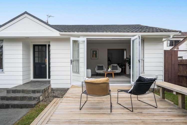 10 Mallard Grove Churton Park_0