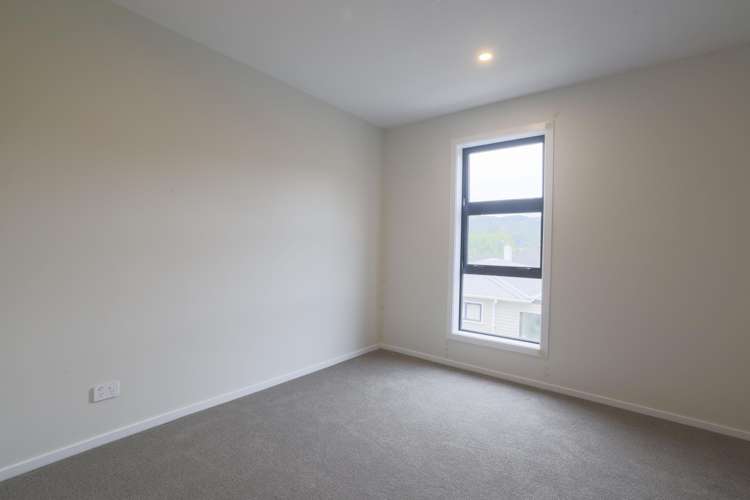 31 Wainuiomata Road Wainuiomata_7