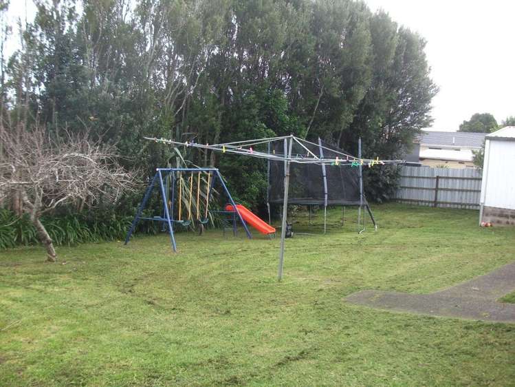 2 Lina Place Waiuku_11