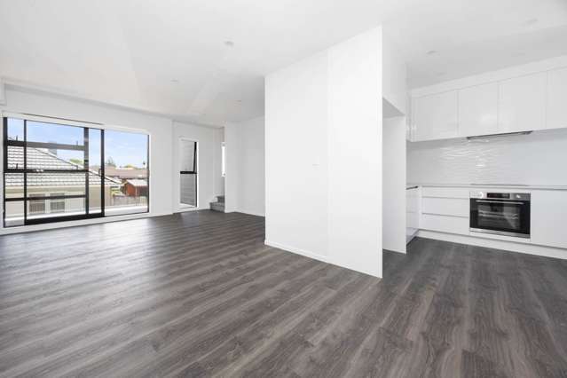 3/3153 Great North Road New Lynn_1